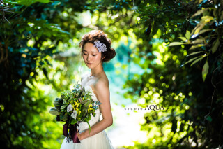 大自然に囲まれて撮るウェディングフォト