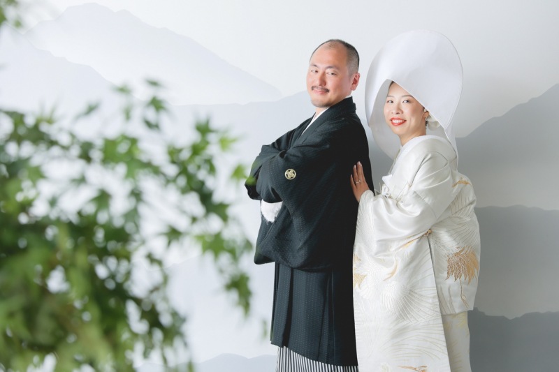 輝く指輪と共に