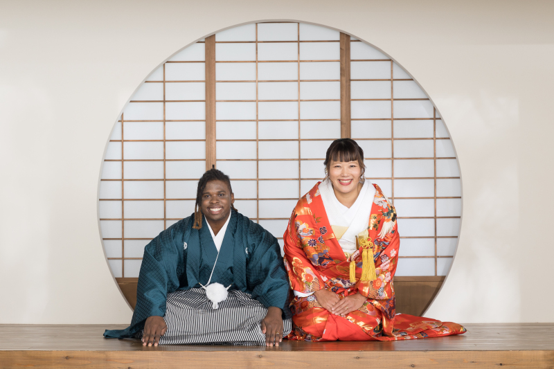 最後は座って。