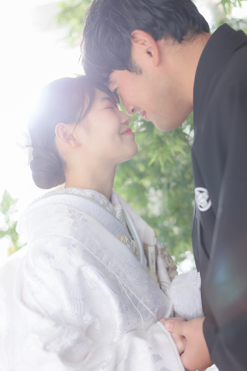 逆光でドラマチックに