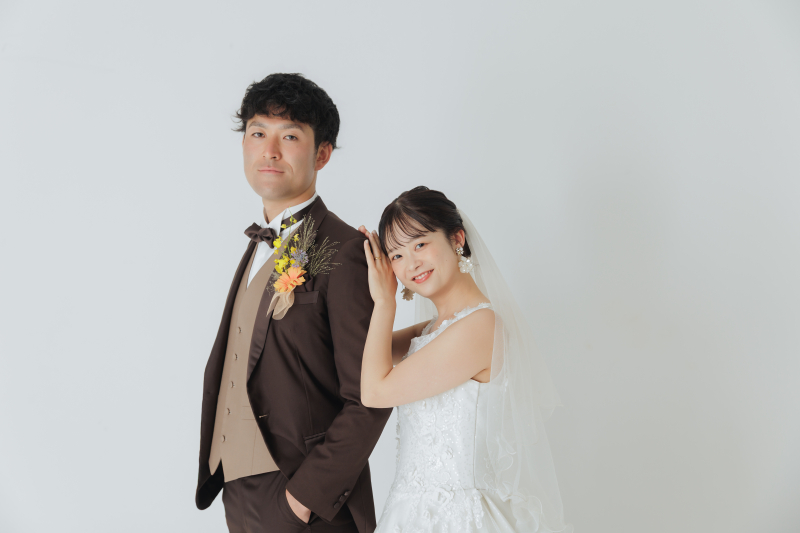 和洋スタジオでお二人らしい雰囲気を!【和装屋内庭園+洋装ハウススタジオ】