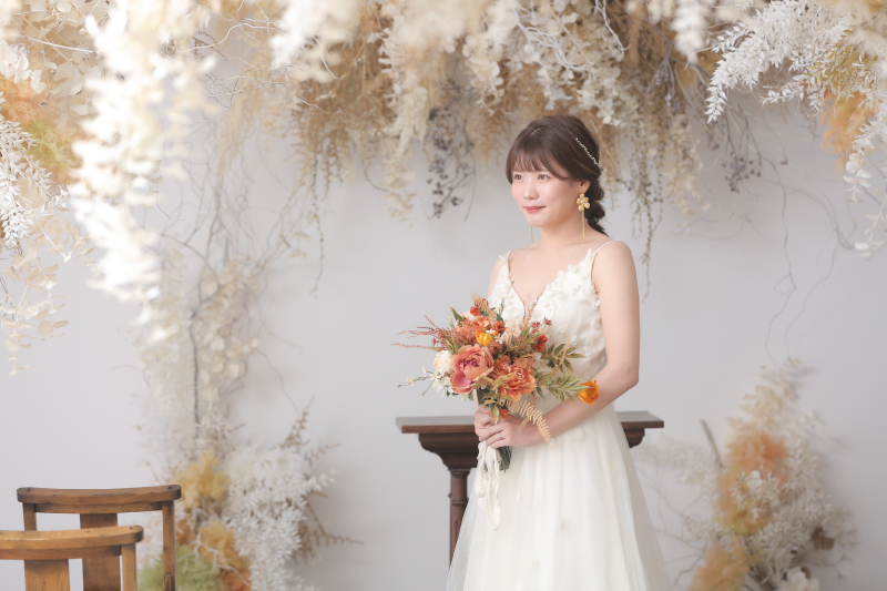 ご新婦様ソロカットから撮影スタート