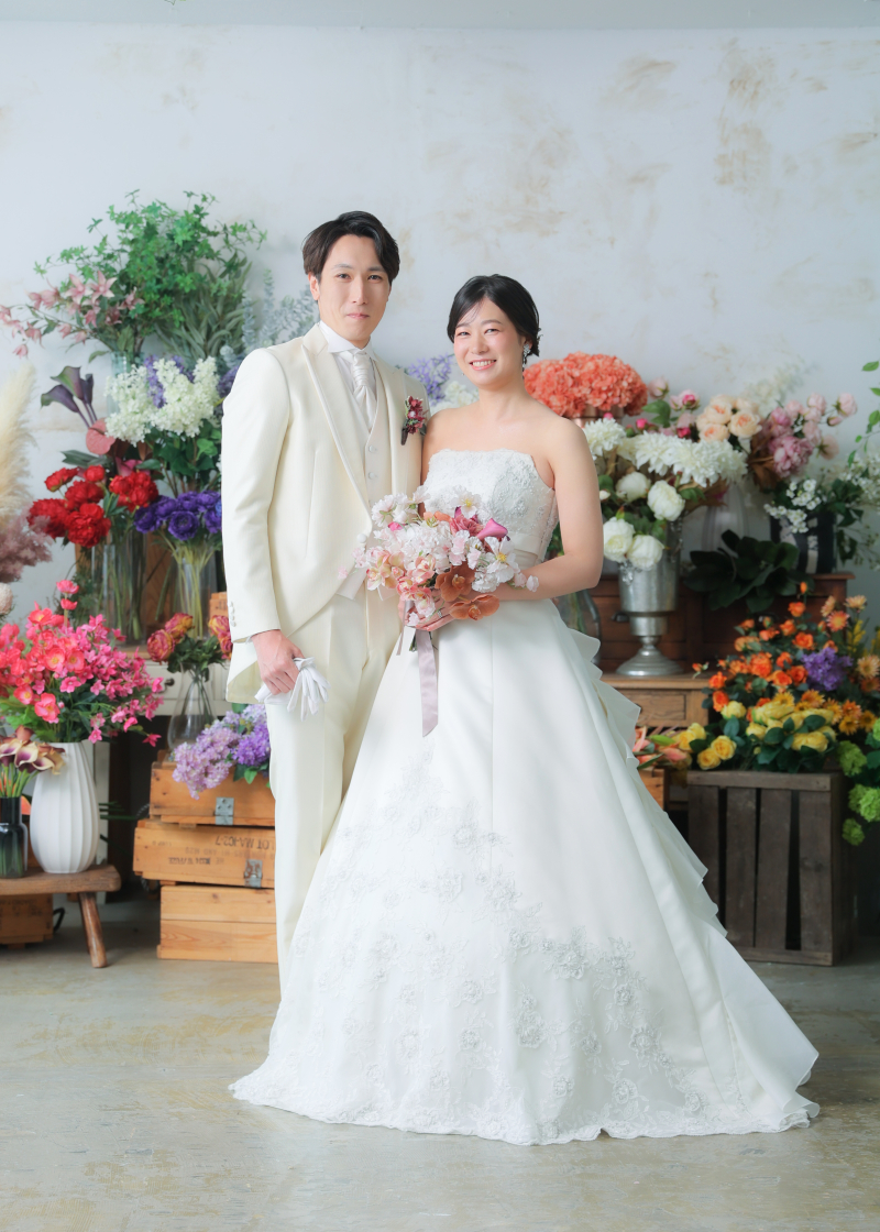 お花に囲まれたスタジオで