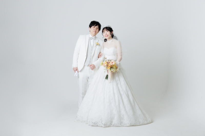 白の背景でおしゃれなお写真も