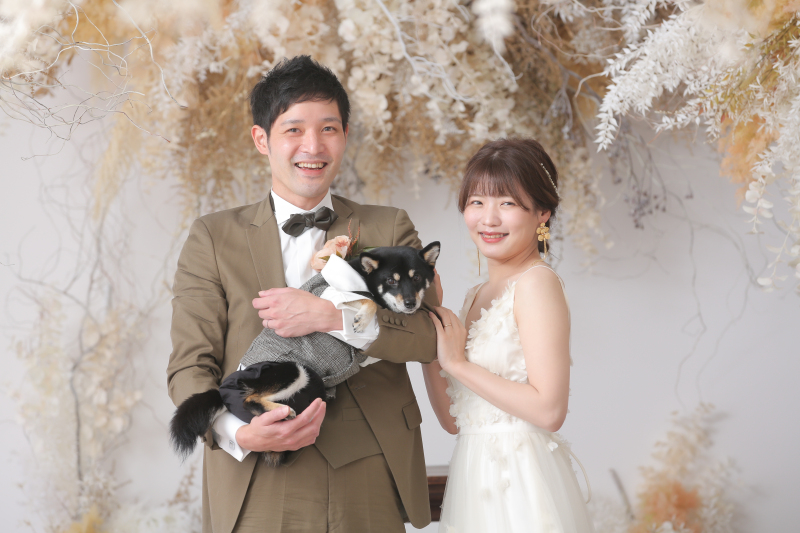 お二人とワンちゃん揃ってのショット