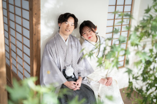 雨天でも安心の屋内庭園スタジオ