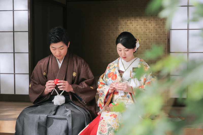 縁側でいちごを・・・