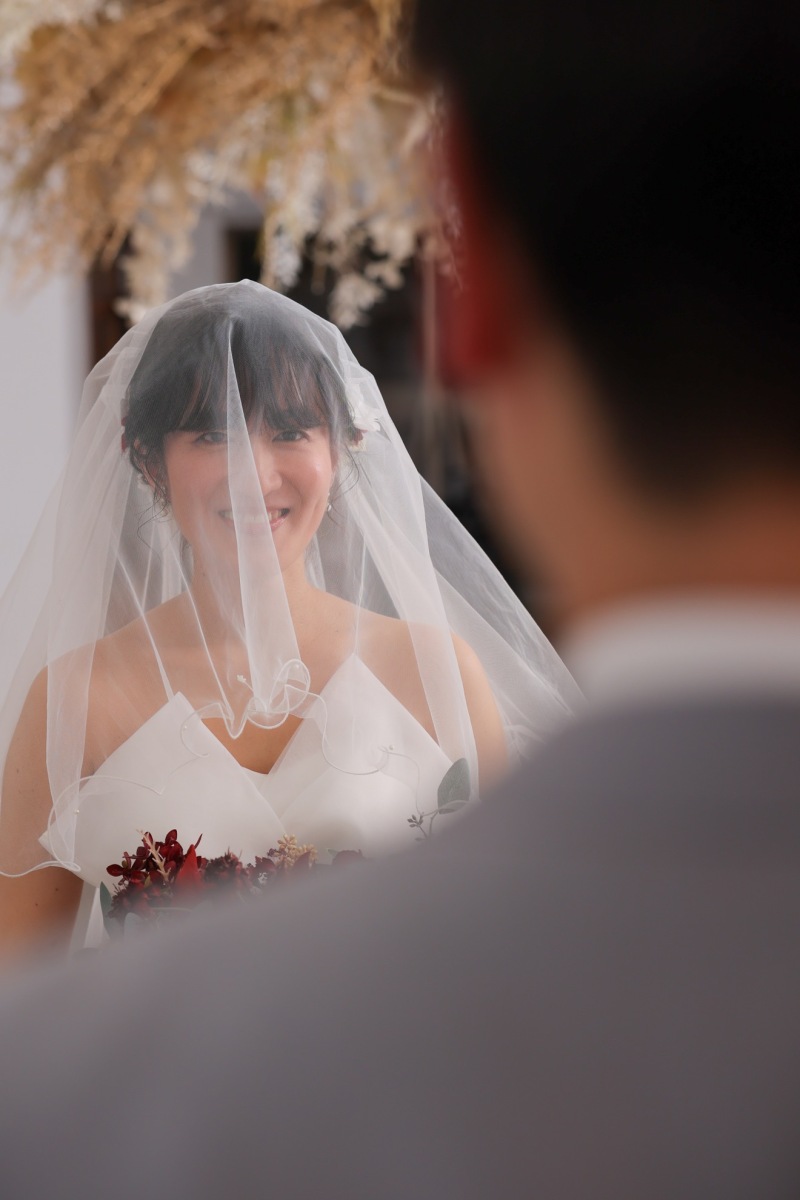 ベールダウン姿の新婦様