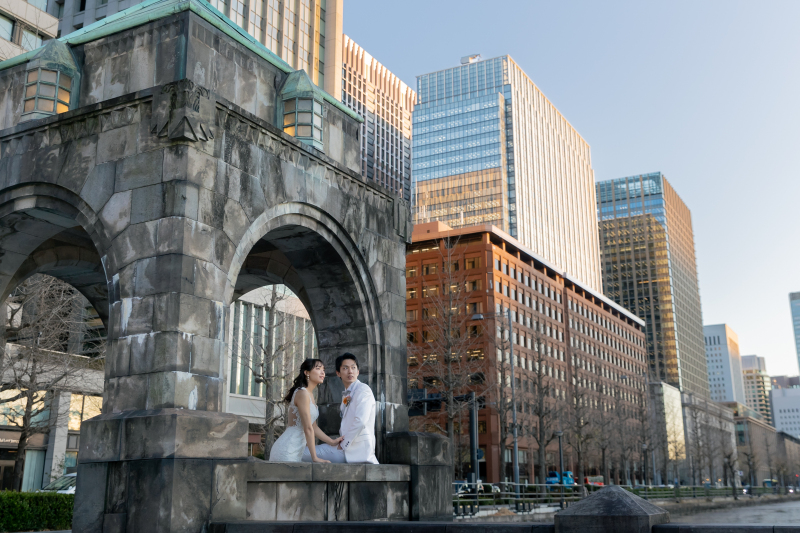 丸の内の街並みと