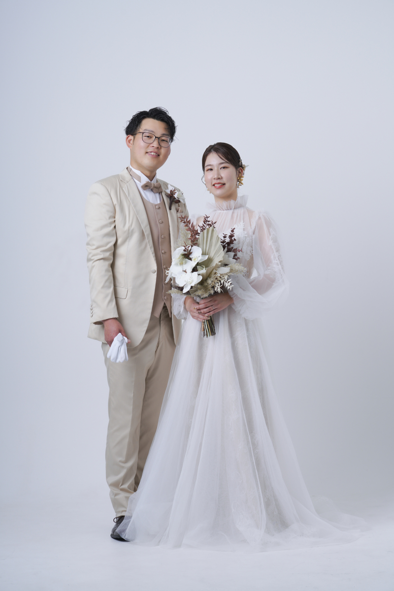 まずはお衣装から!