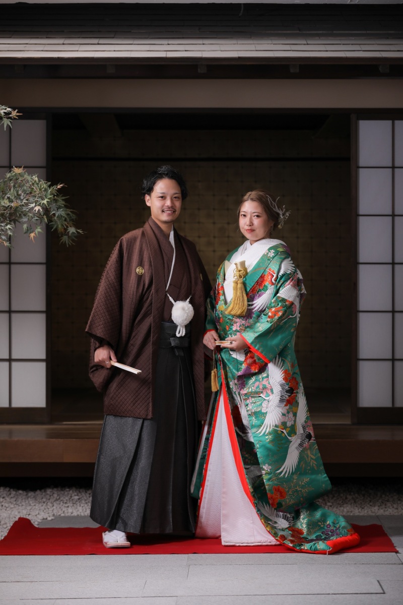 フォーマルな立ち姿