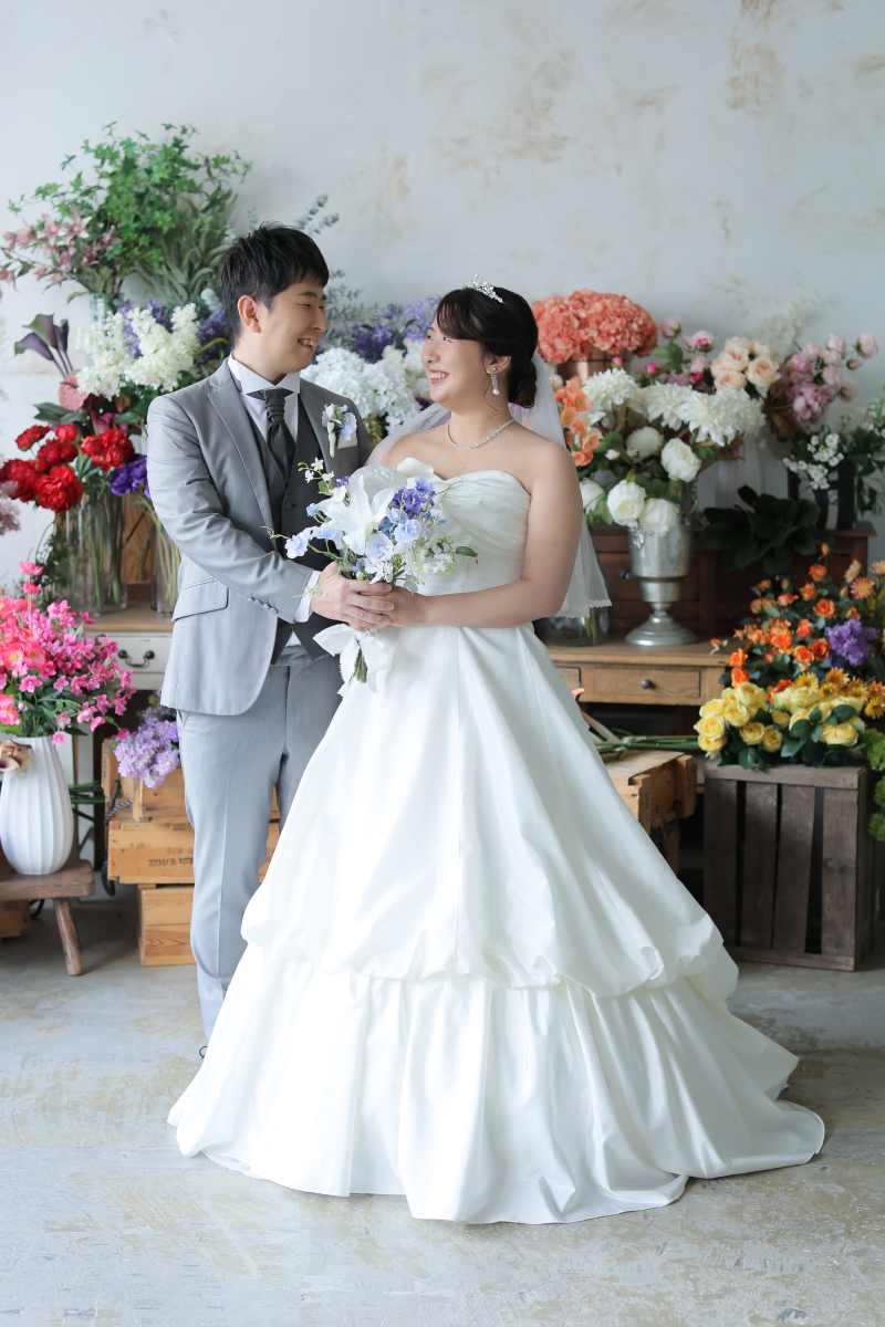 お花に囲まれたスタジオ