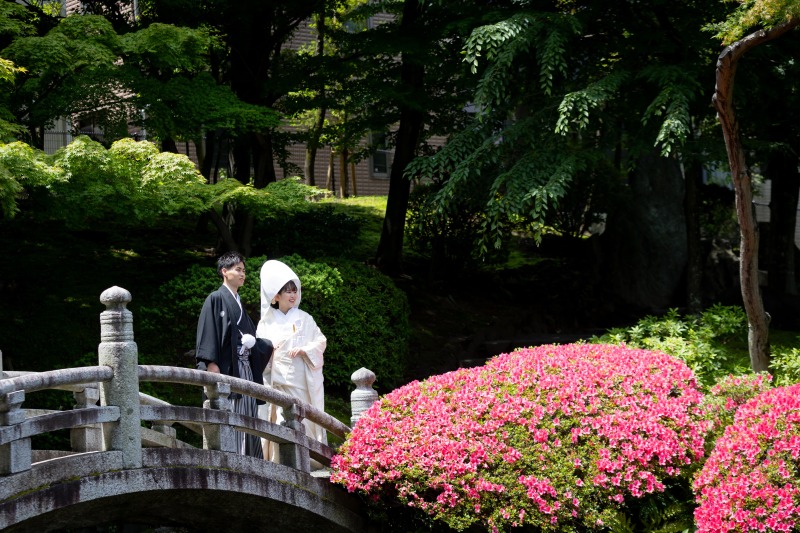 旧安田庭園とスタジオで和装も洋装も！