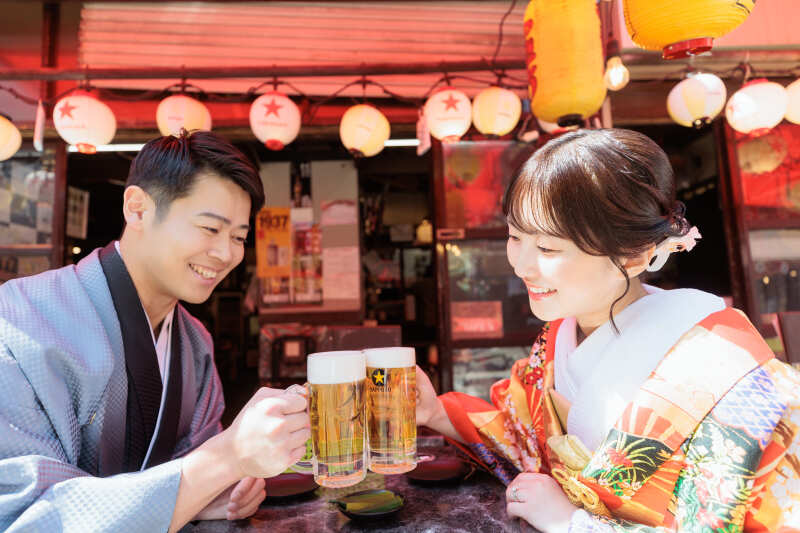 ジョッキを片手に乾杯!!