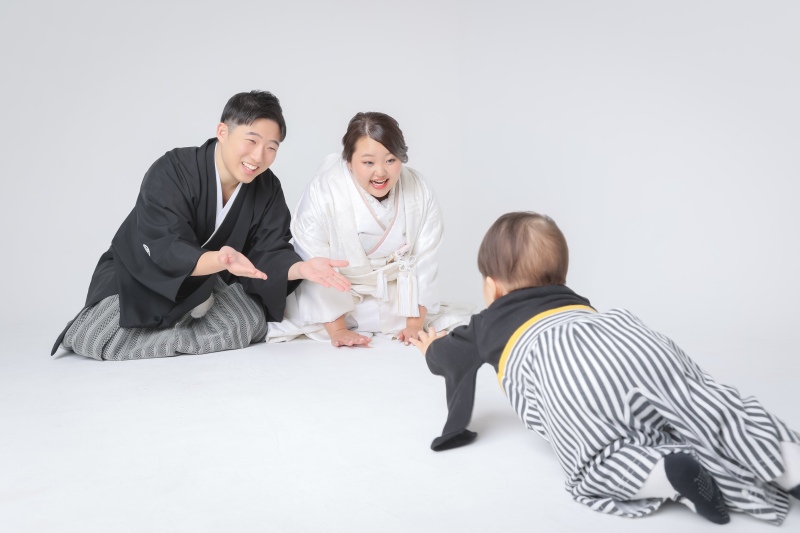 お二人のもとへ