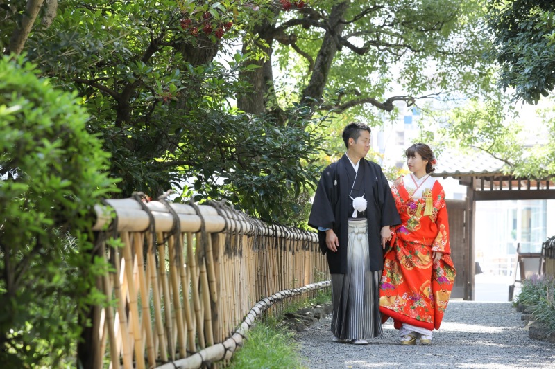 歩いているショット