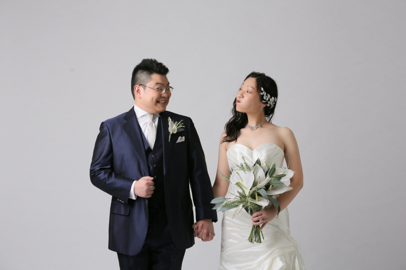 手つなぎカット