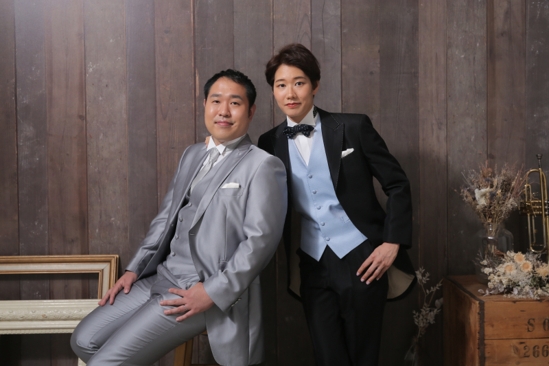 2着目プランでご新婦様もタキシード姿に！