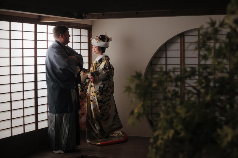 寄り添う二人