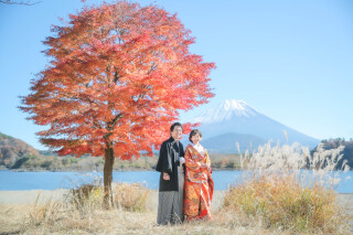 富士山と結婚写真