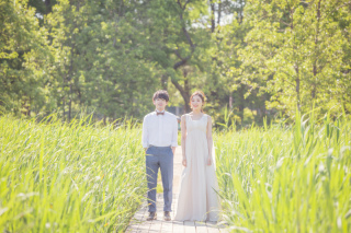 "飾りすぎない"ウェディングフォトが今ドキ♪都内で残す公園ロケフォト！！