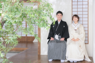 和装で撮影！【屋内庭園スタジオ】