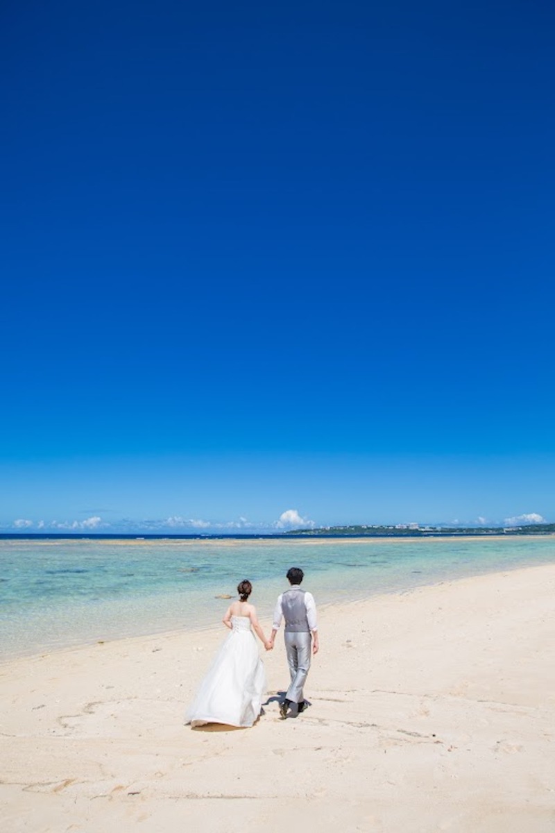 お二人だけの海