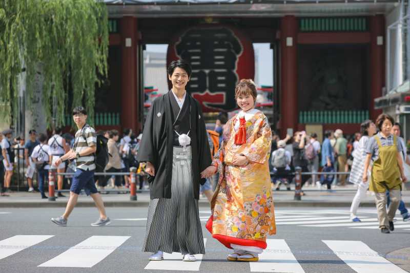 下町雰囲気たっぷりの浅草周遊