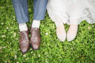 やっぱりデニムコーデが人気♪ナチュラルなウェディングフォトでお二人らしく！