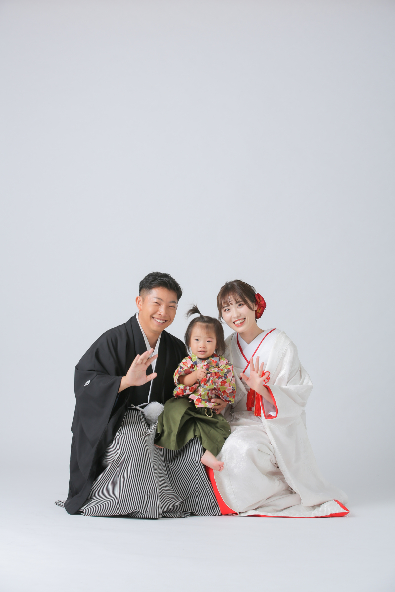 ちょんまげに袴スタイルも