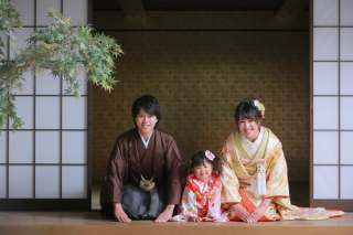 家族で屋内庭園