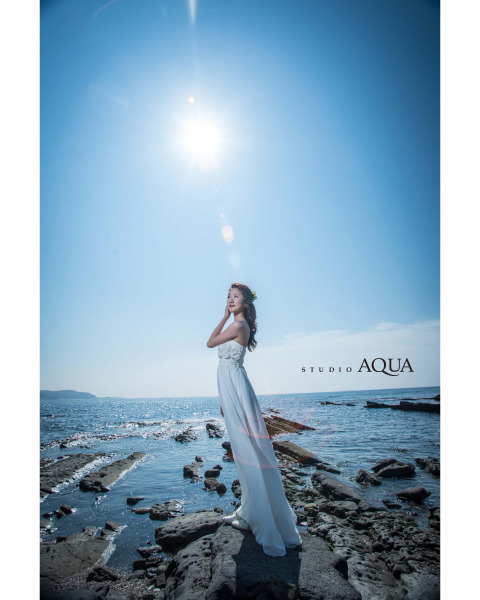 太平洋をバックに