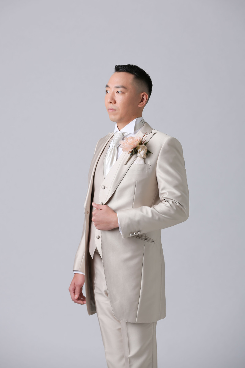 少々照れながらも