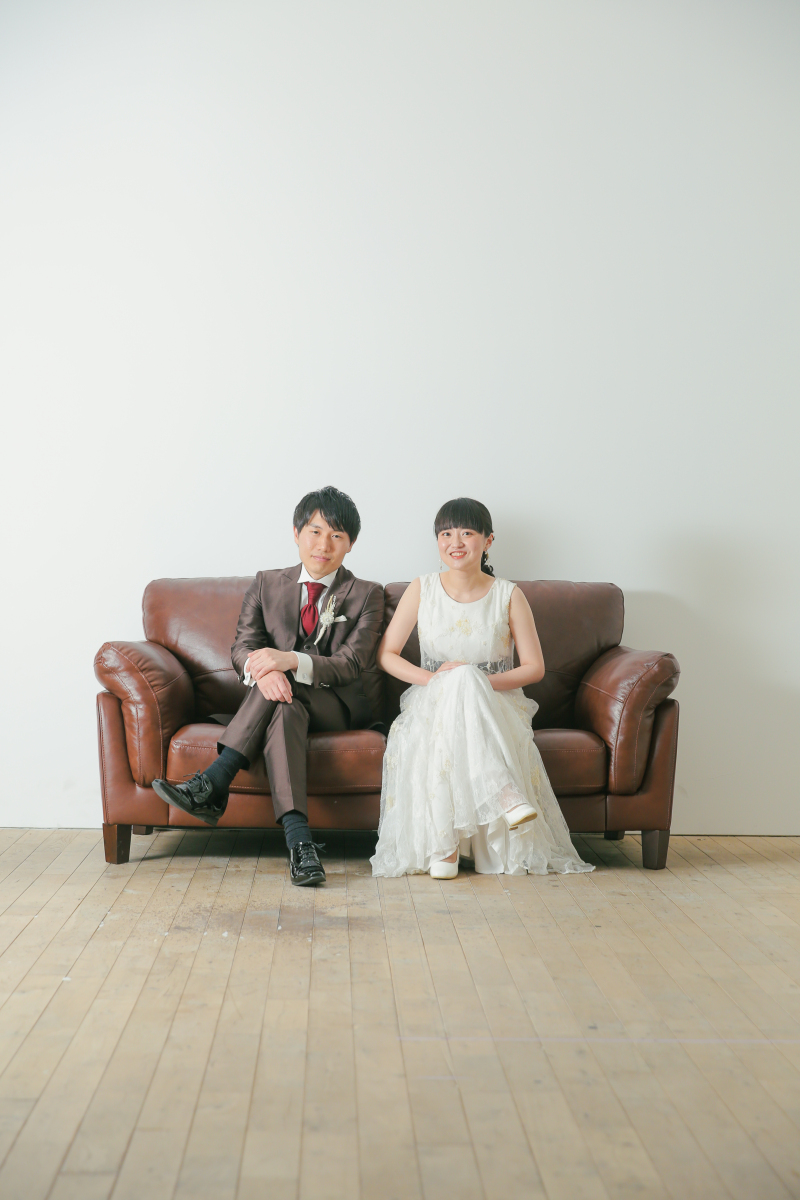 ソファに座っていただきました！