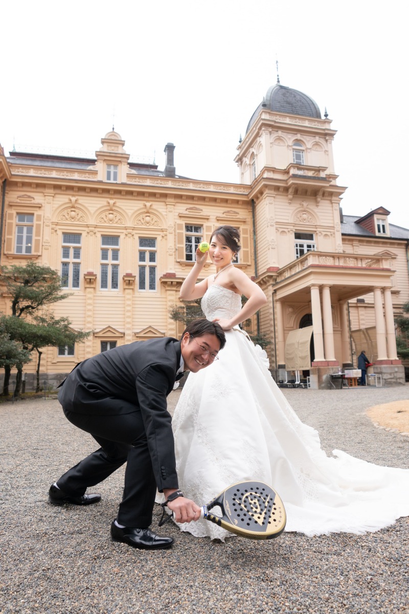 パデルでポーズ!