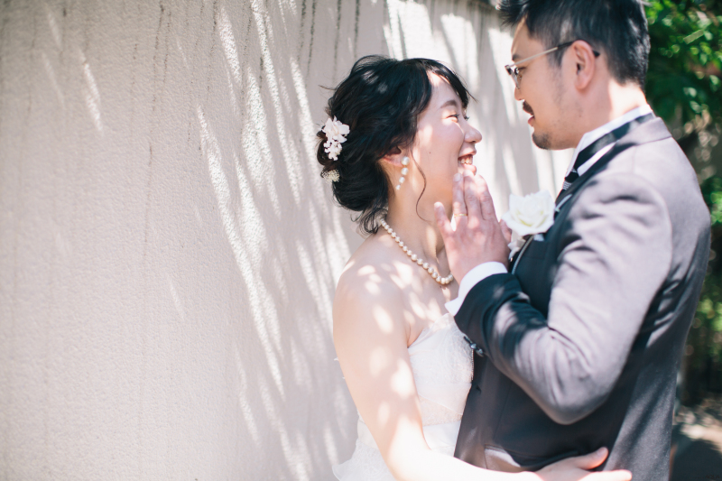 木漏れ日の中で