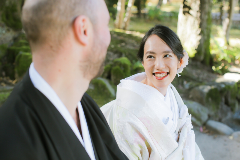 見つめる新婦様