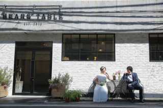 お気に入りのカフェでドレス撮影♪