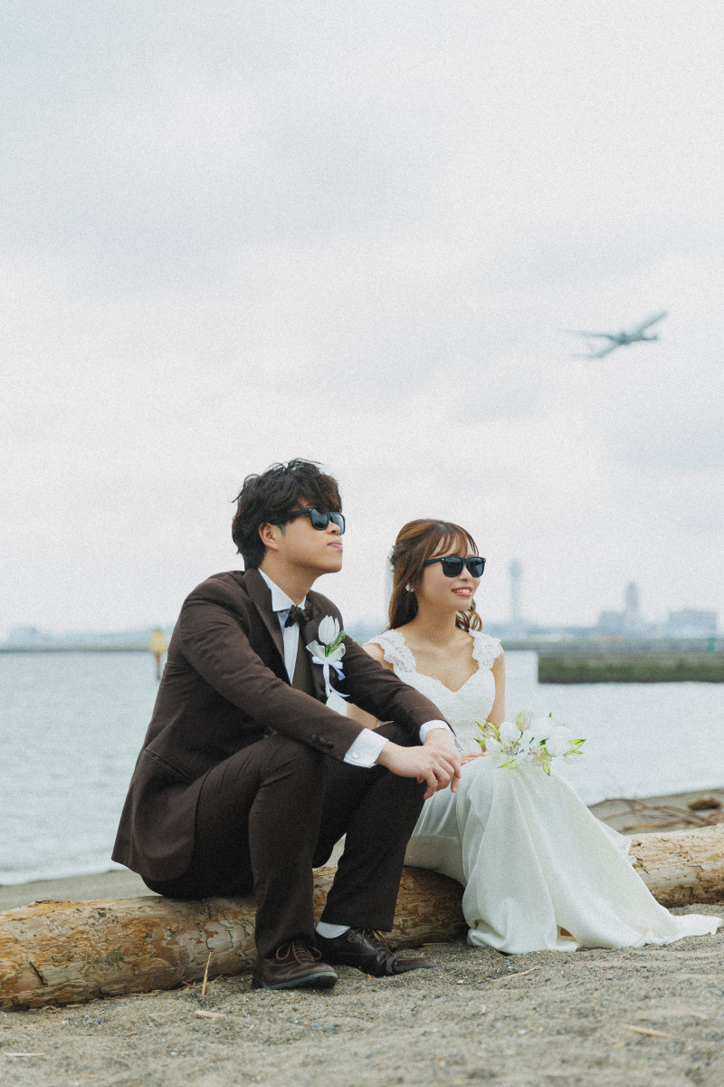 飛行機とともに