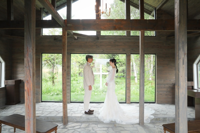 十字架と緑を入れての撮影