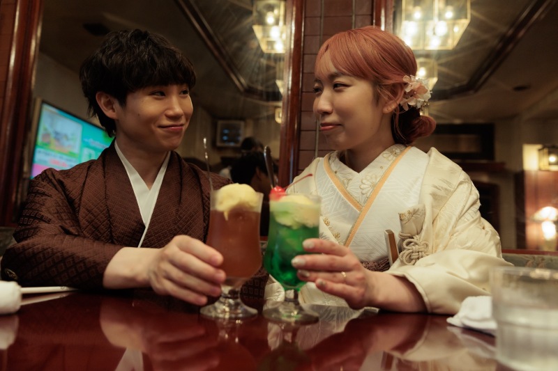 おふたりの馴染みの喫茶店と