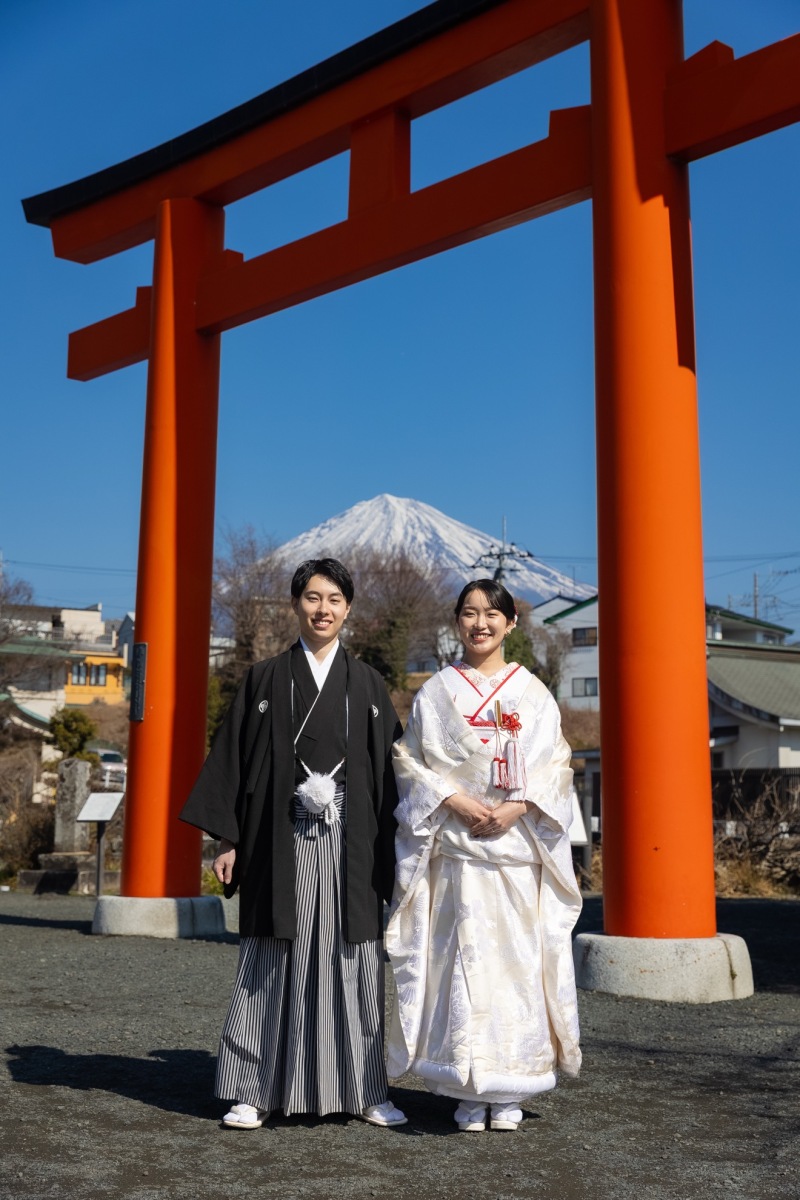 群青、朱、雪化粧