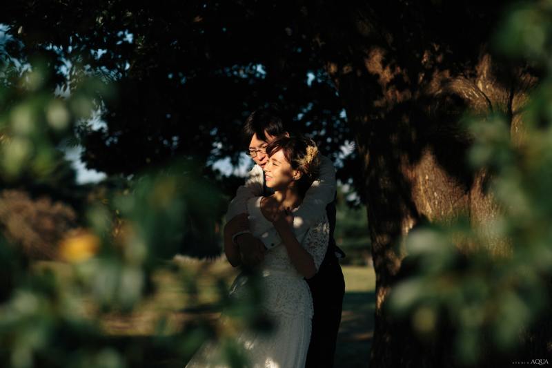 木漏れ日の中で