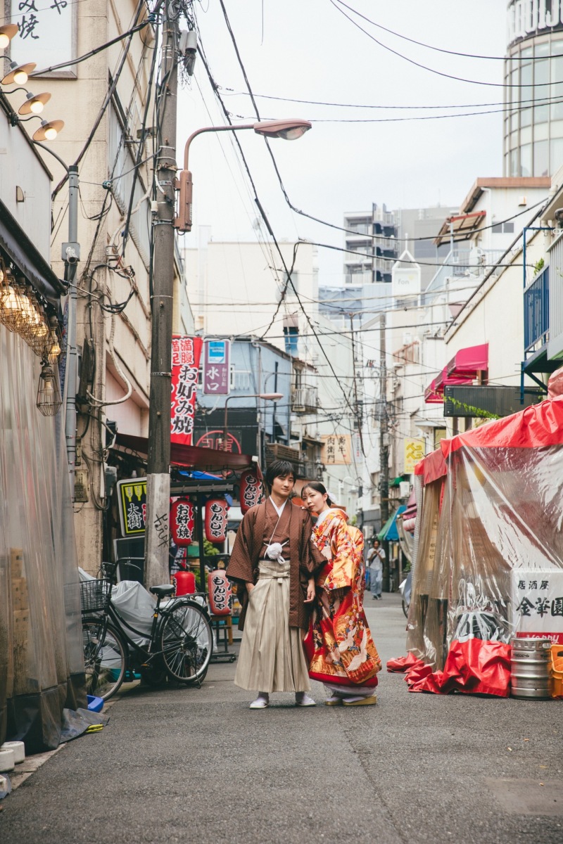 裏路地でスタイリッシュに