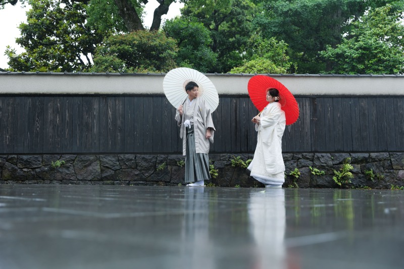 和傘で優雅に