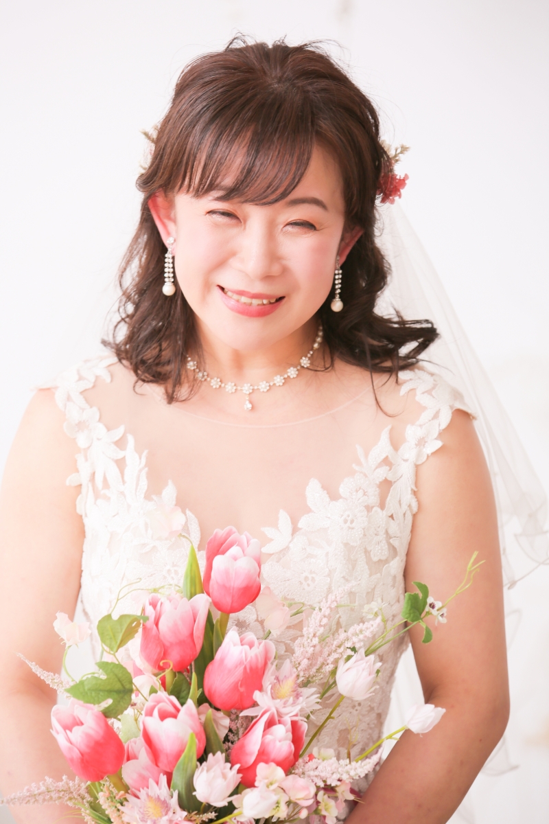 笑顔が素敵なご新婦様