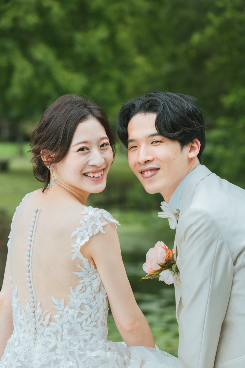 お二人の後ろから！