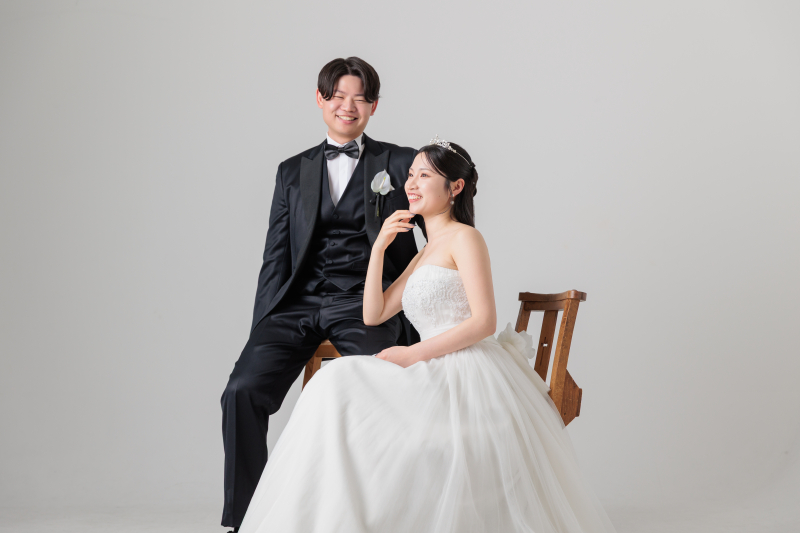 椅子におかけいただいて