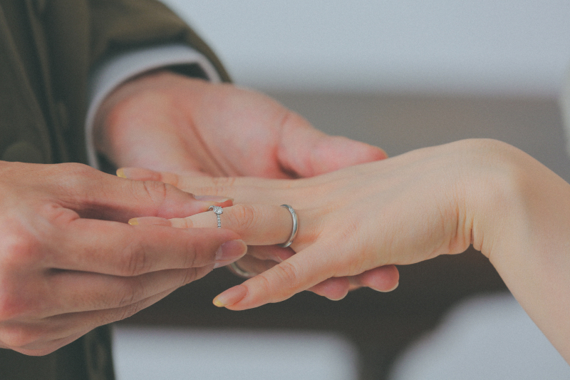 指輪のシーンも