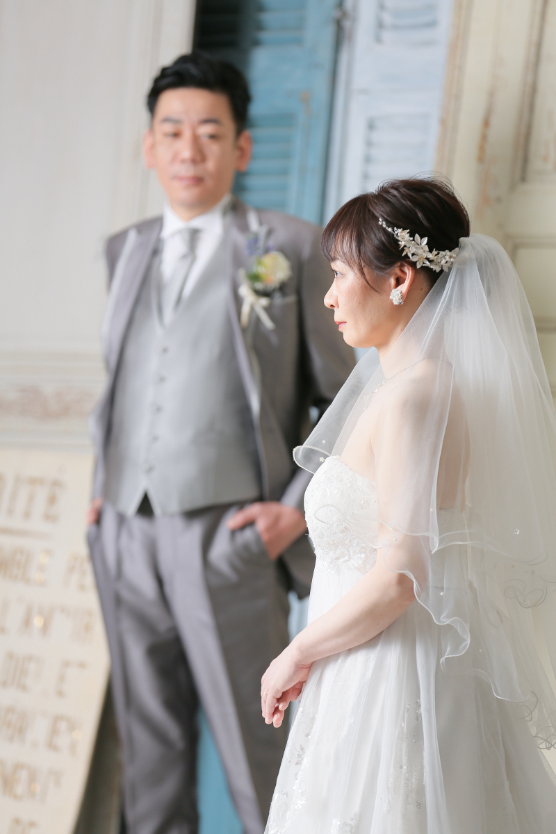 ベールをつけて